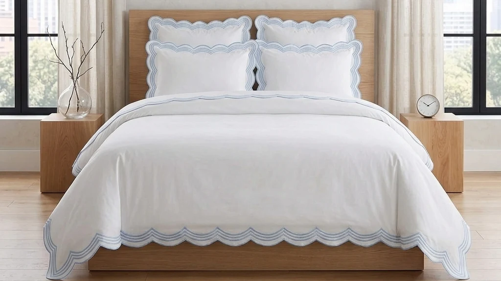 Luxury White Duvet Cover with Multi Scalloped Trim – Premium Cotton Bedding — detail view