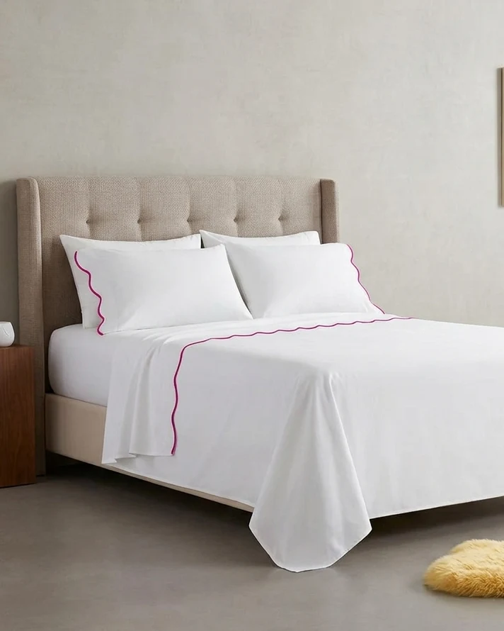 Luxury White Sheet Set with Scalloped Trim – Premium Cotton Bedding — detail view
